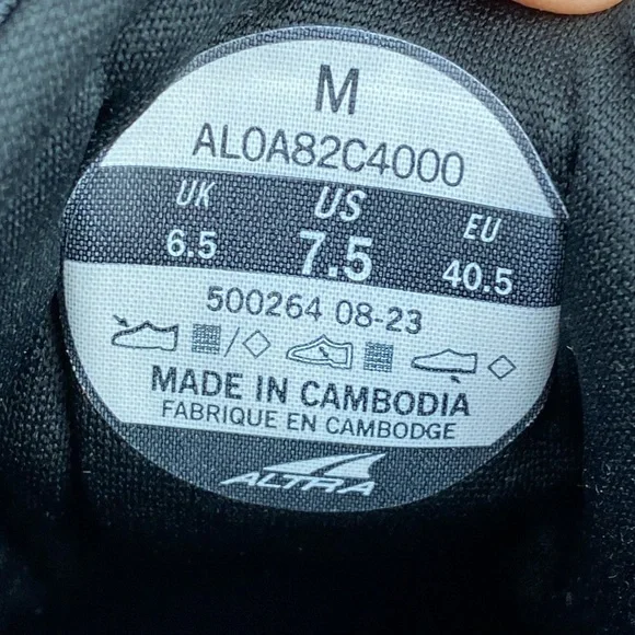 Altra Torin 7 Men's Athletic Shoes - Black and White - Picture 12 of 12